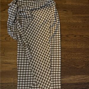 Zara checkerboard wrap skirt sz. S